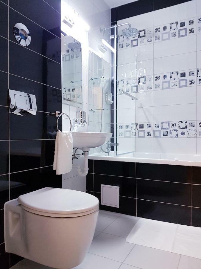 Dream Apartment Brasov - West ภายนอก รูปภาพ